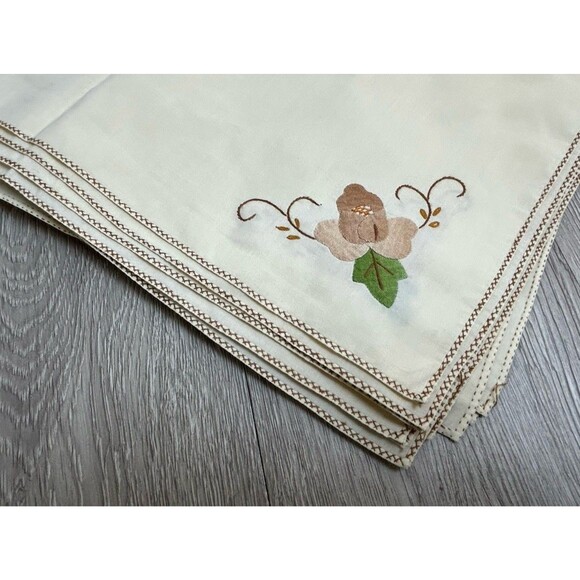 Set Of 9 Vintage Cloth Napkins With Acorn Fall Leaf Appliqué 16” Square Stained - Picture 3 of 10